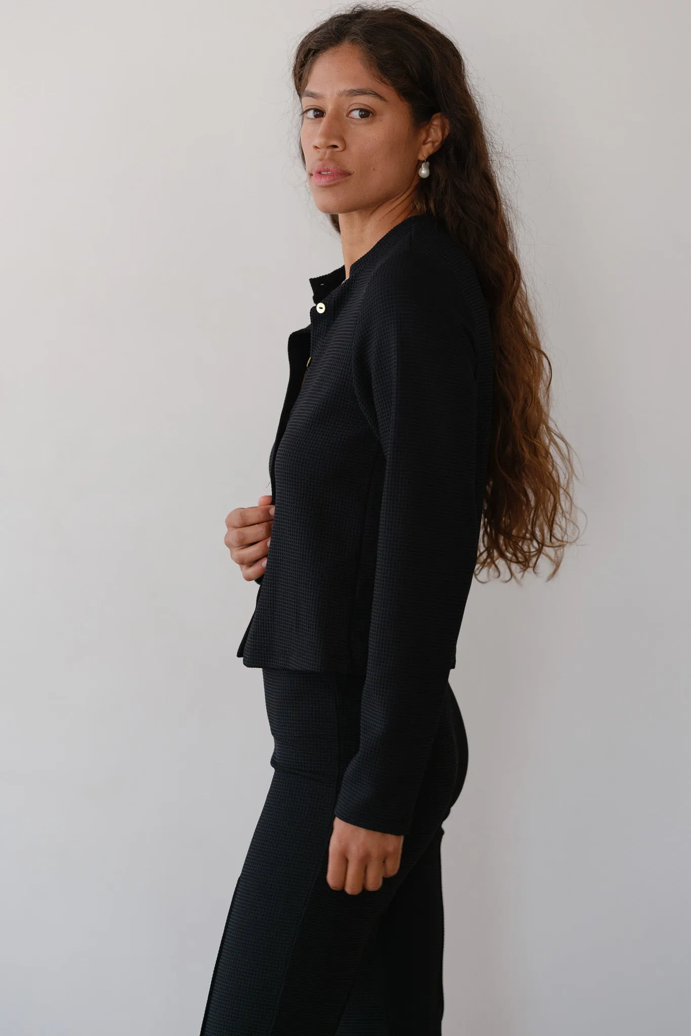 The Box Weave Stretch Cardi sold by DONNI. product image thumbnail 4