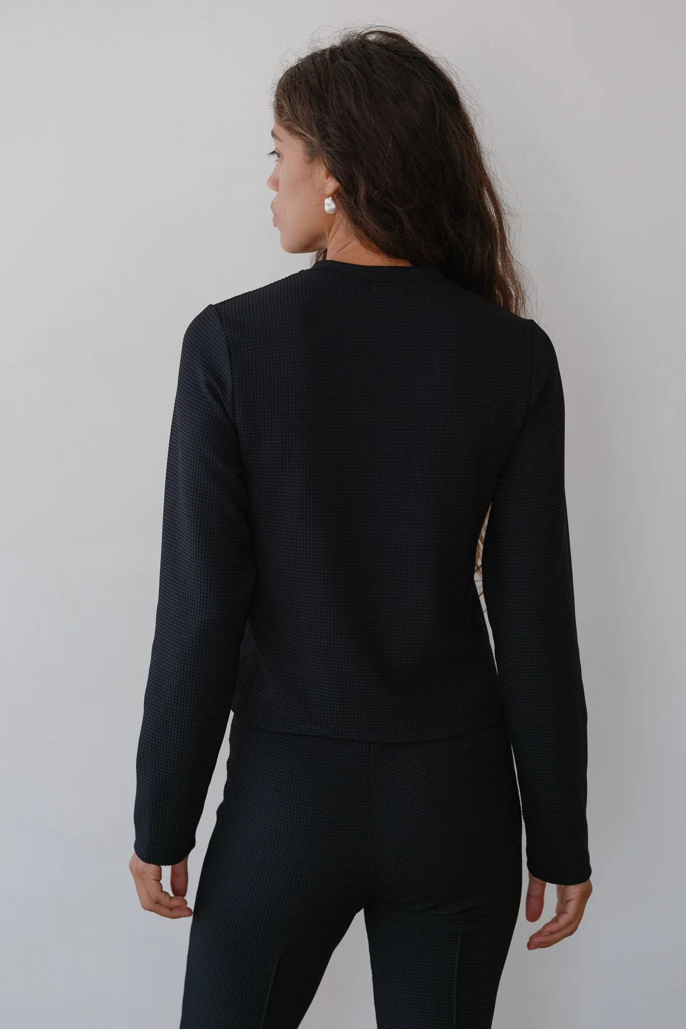 The Box Weave Stretch Cardi sold by DONNI. product image thumbnail 5