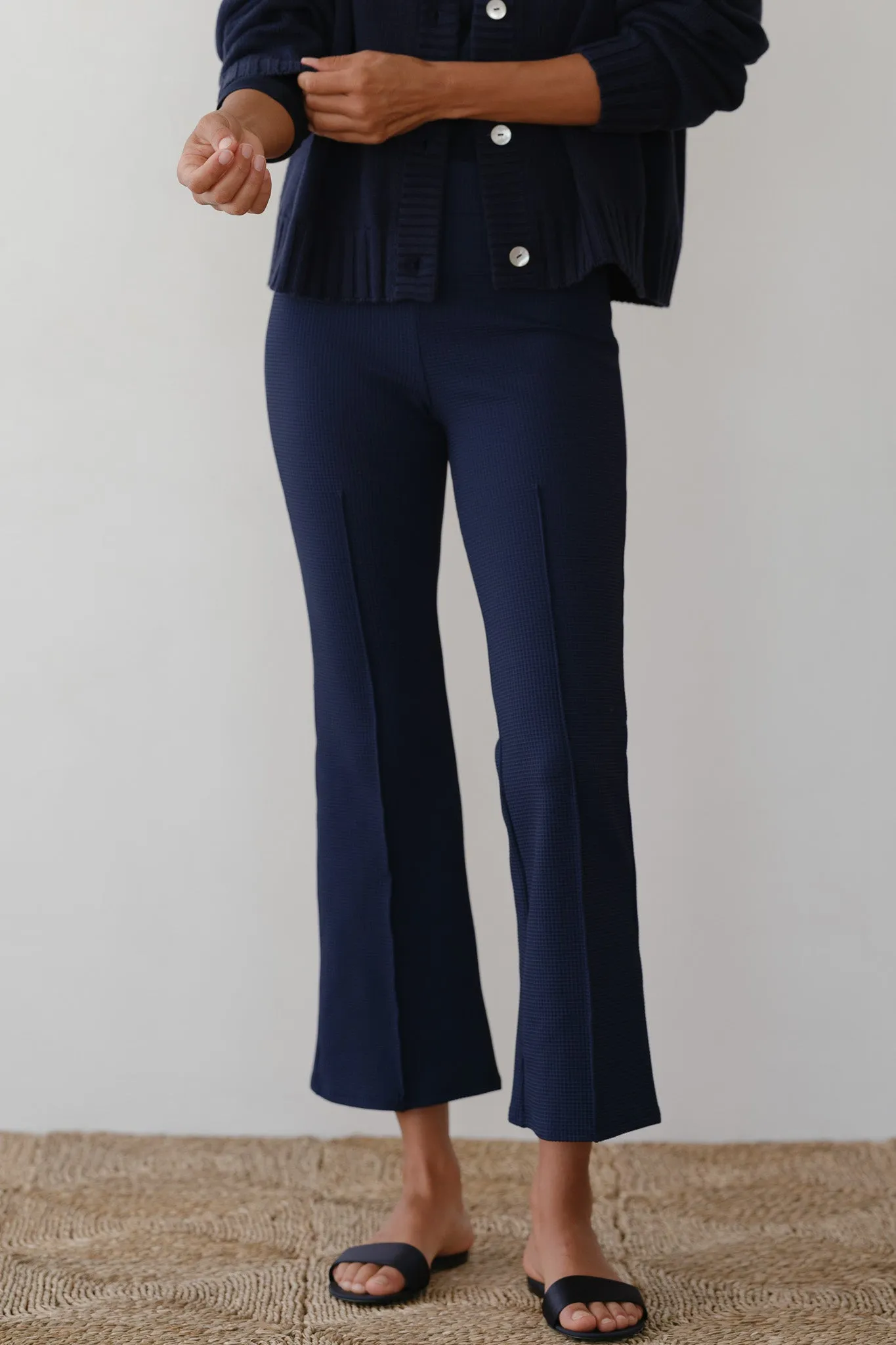 The Box Weave Stretch Kick Flare sold by DONNI. product image thumbnail 4