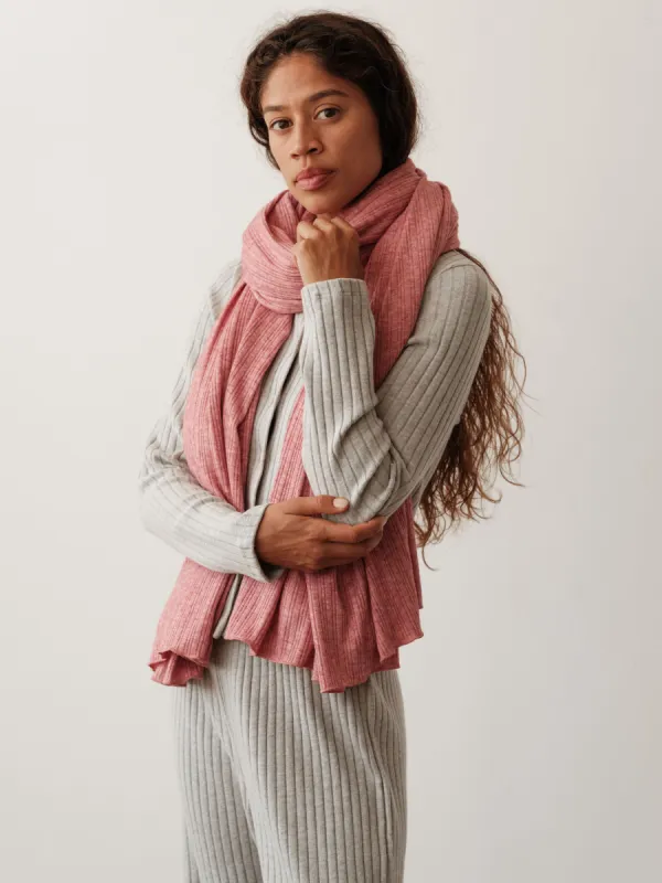 The Rib Blanket Scarf sold by DONNI.