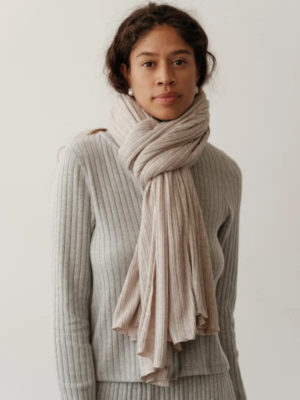 The Rib Blanket Scarf sold by DONNI.
