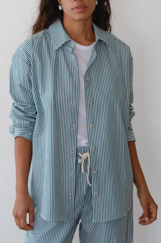 The Pop Button Down sold by DONNI.