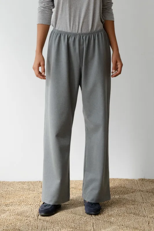 The Flannel Simple Pant sold by DONNI.