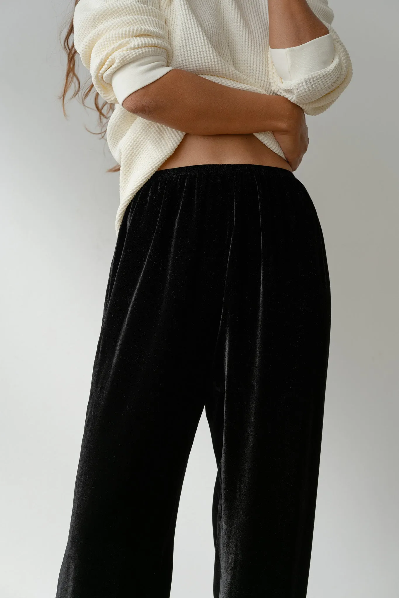 The Velvet Simple Pant sold by DONNI. product image thumbnail 4