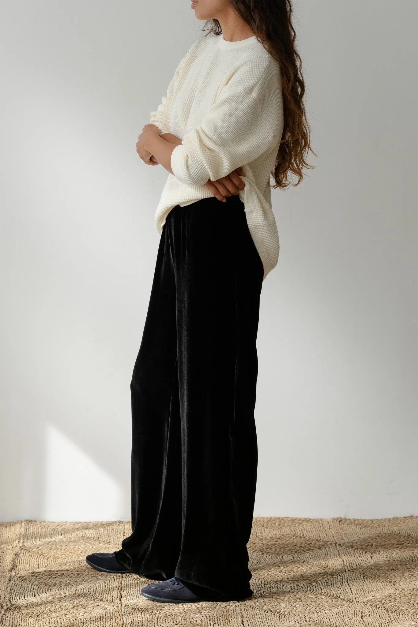 The Velvet Simple Pant sold by DONNI. product image thumbnail 5