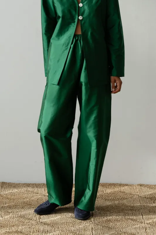 The Taffeta Simple Pant sold by DONNI.