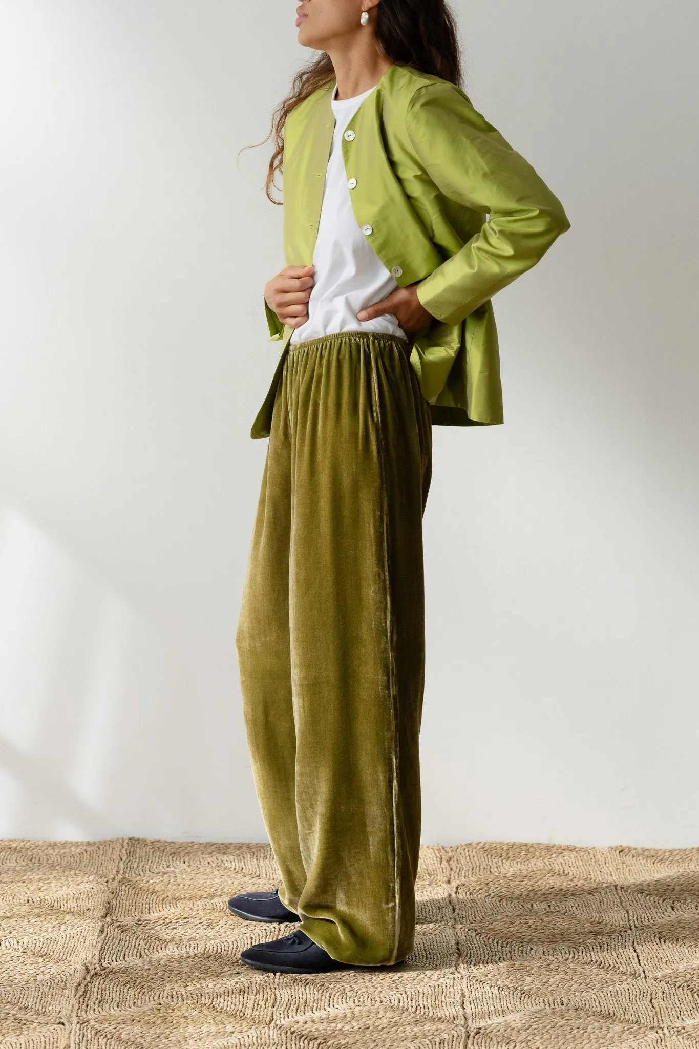 The Velvet Simple Pant sold by DONNI. product image thumbnail 4