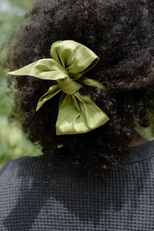 The Taffeta Bow made by DONNI.