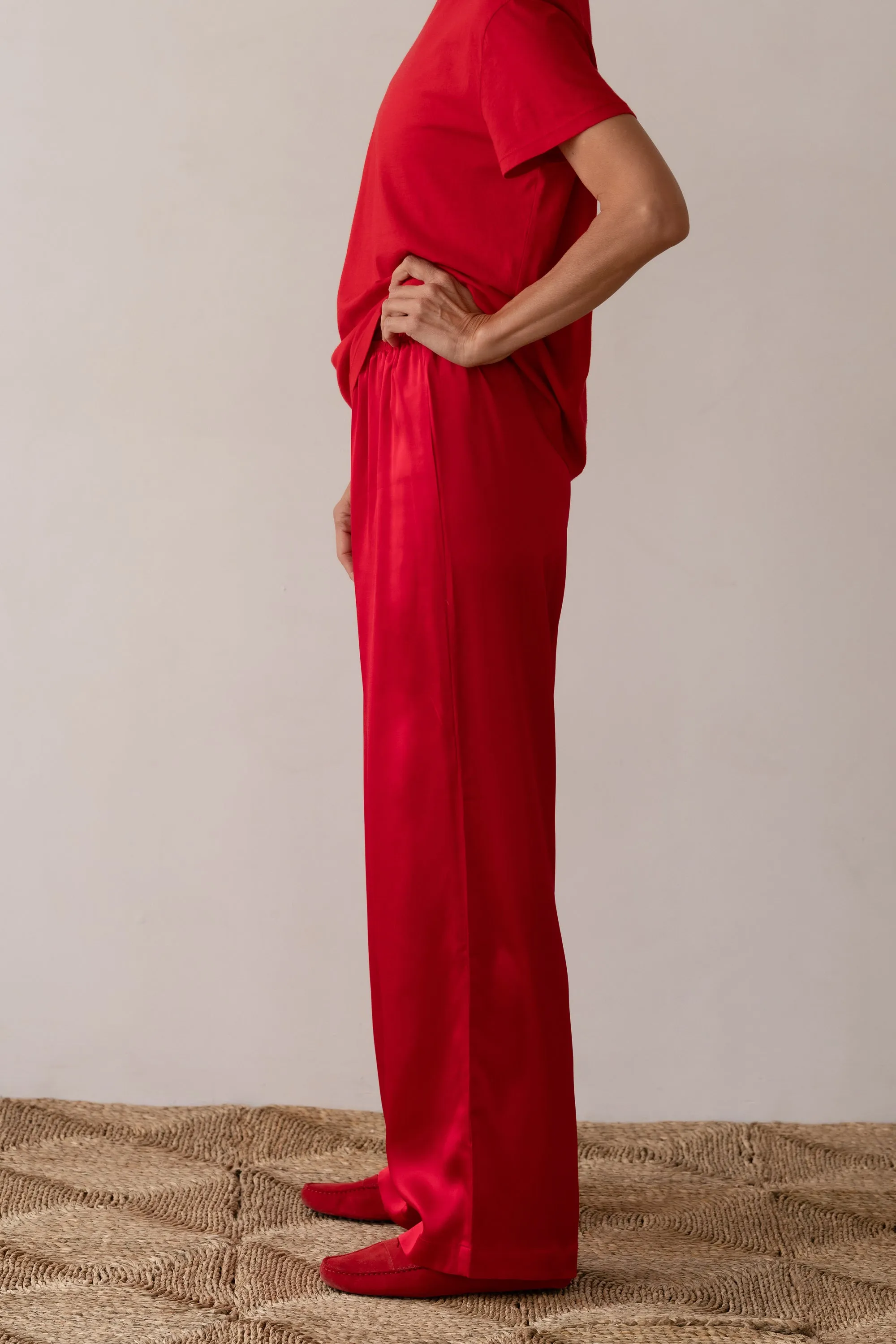 The Silk Simple Pant sold by DONNI. product image thumbnail 4