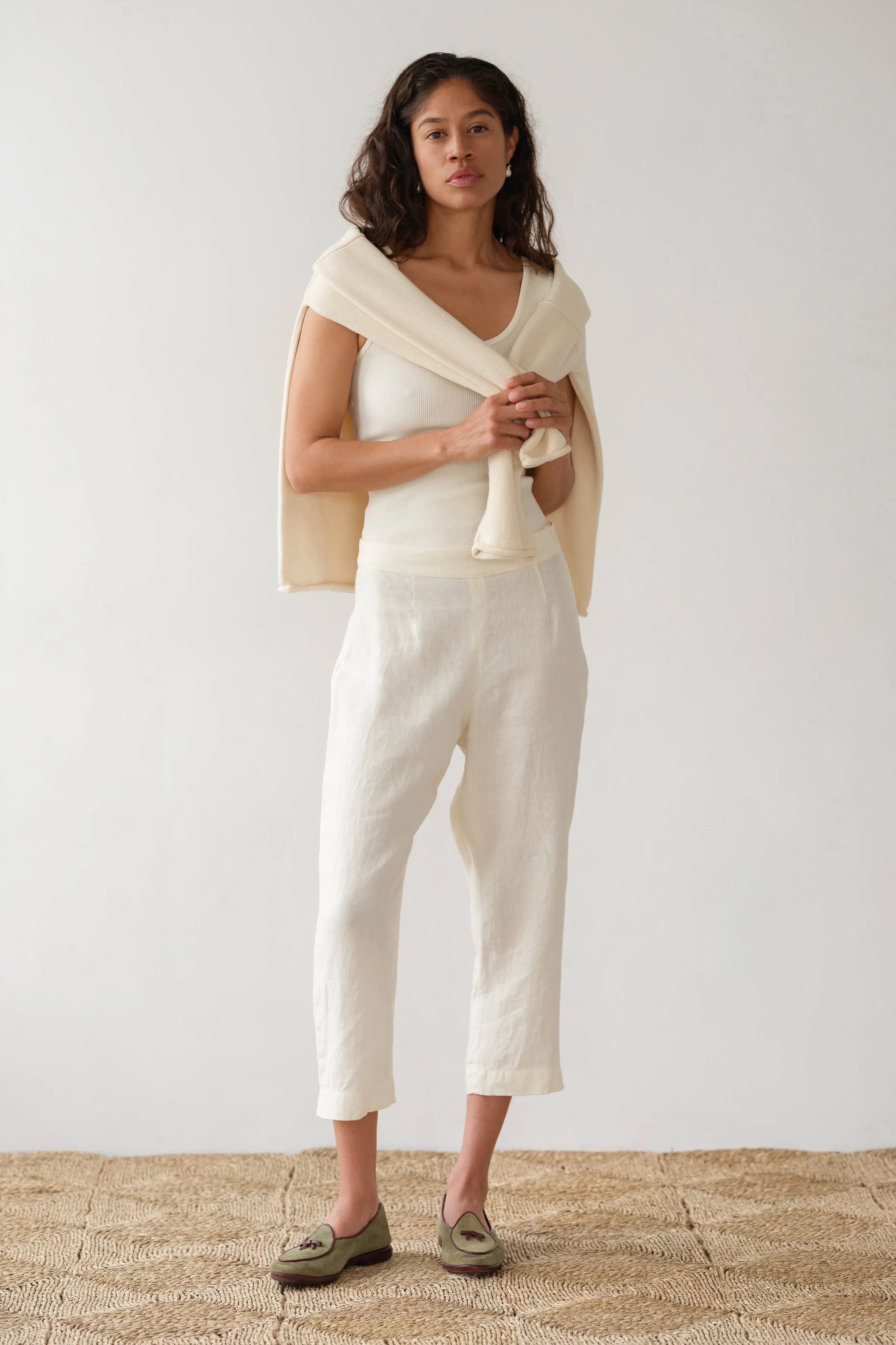 The Linen Capri Pant sold by DONNI.