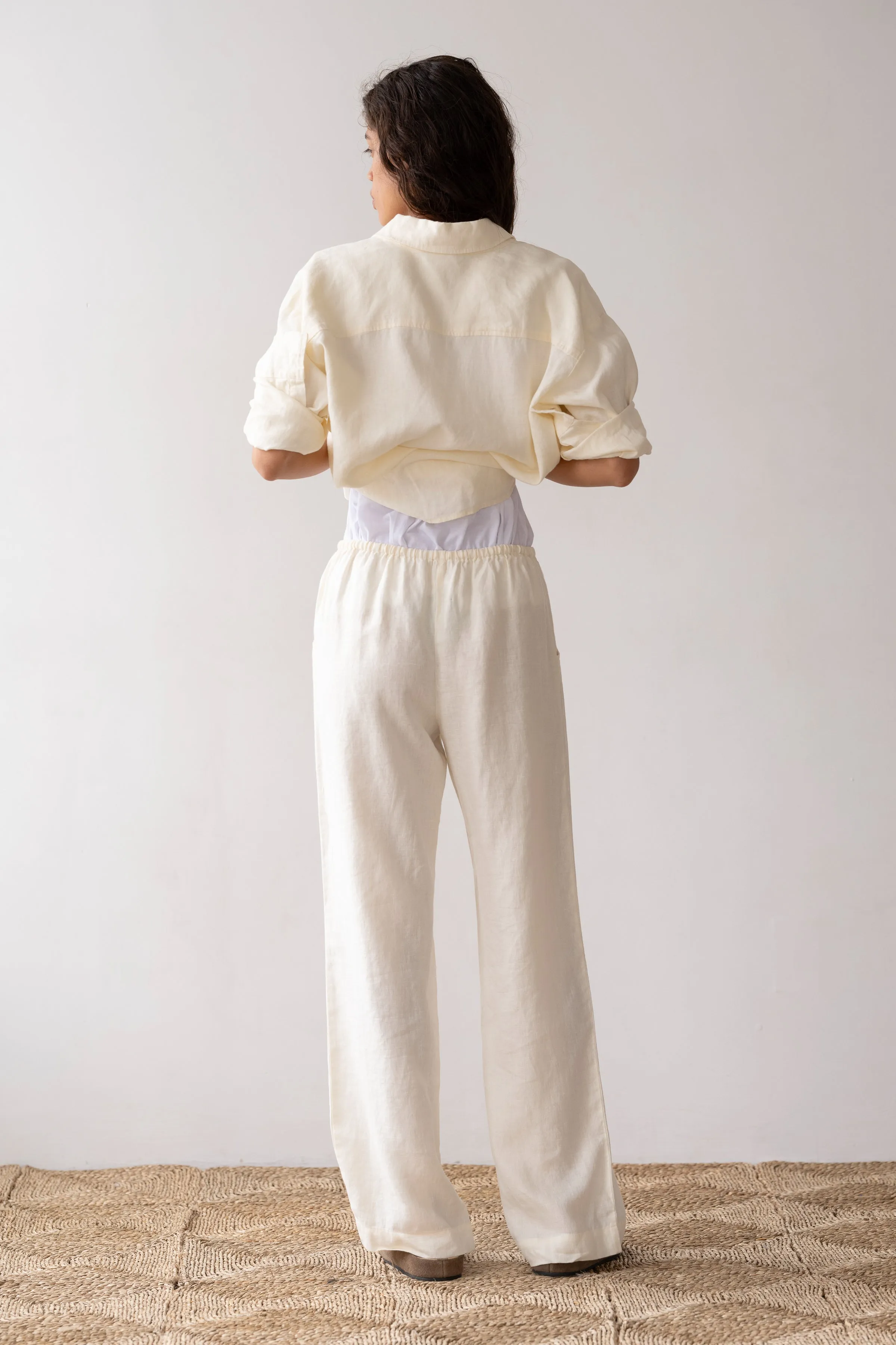 The Linen Drawstring Pant sold by DONNI. product image thumbnail 4