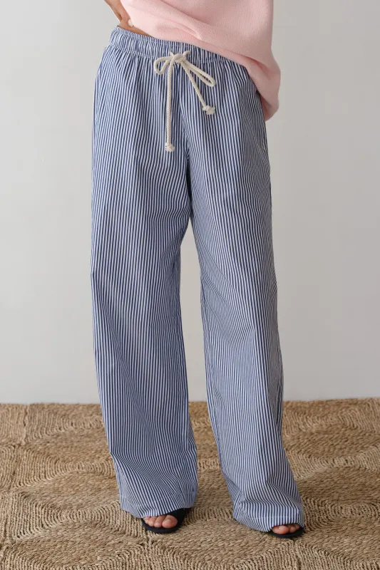 The Pop Pant sold by DONNI.