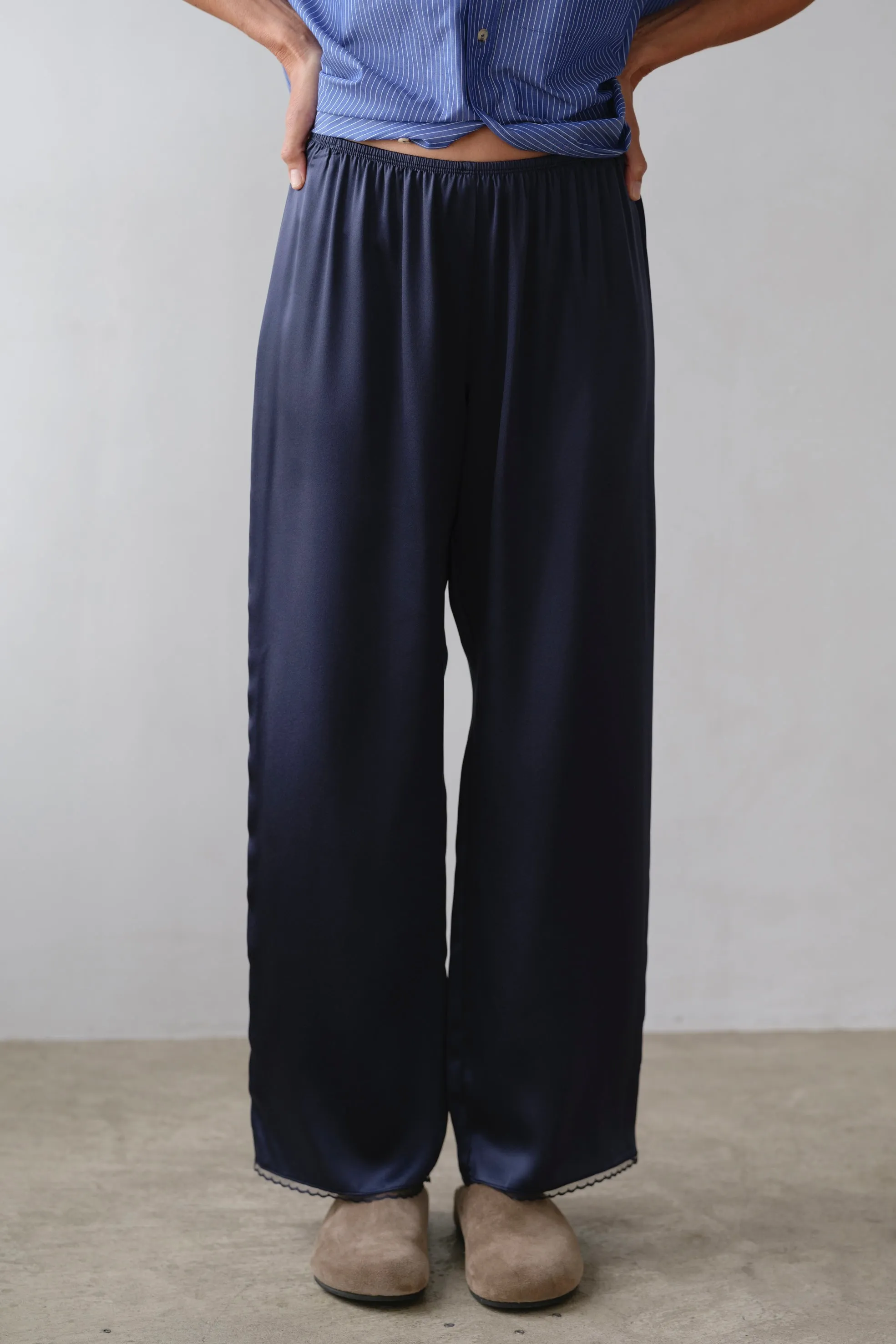 The Silk Lace Simple Pant sold by DONNI. product image thumbnail 3