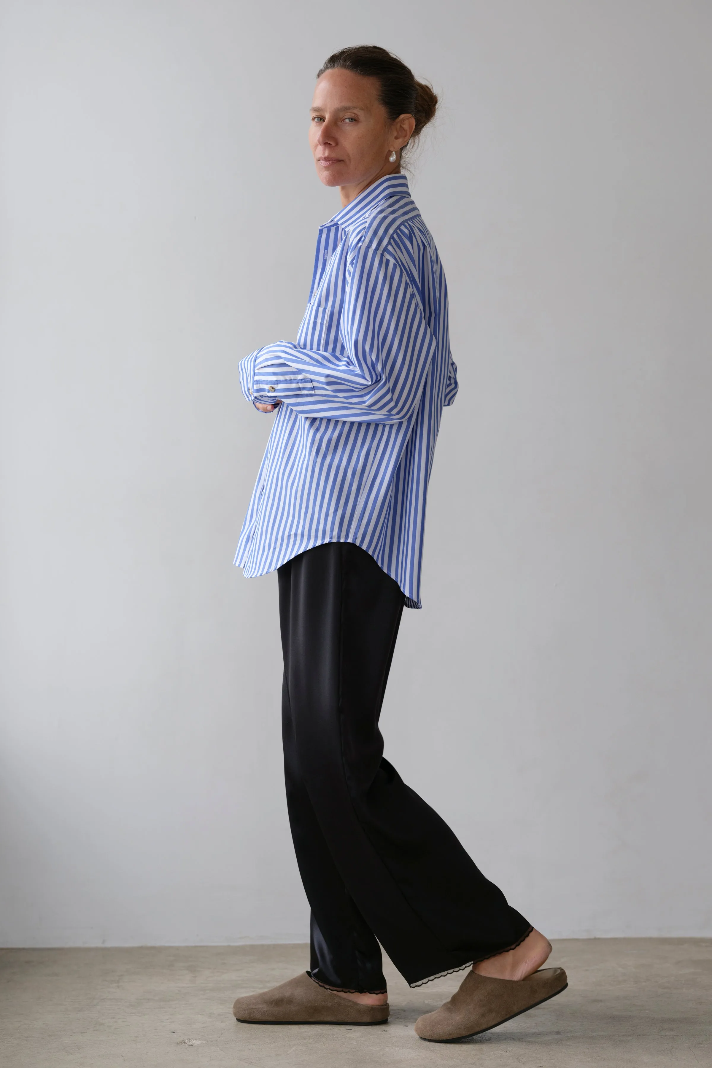 The Silk Lace Simple Pant sold by DONNI. product image thumbnail 4