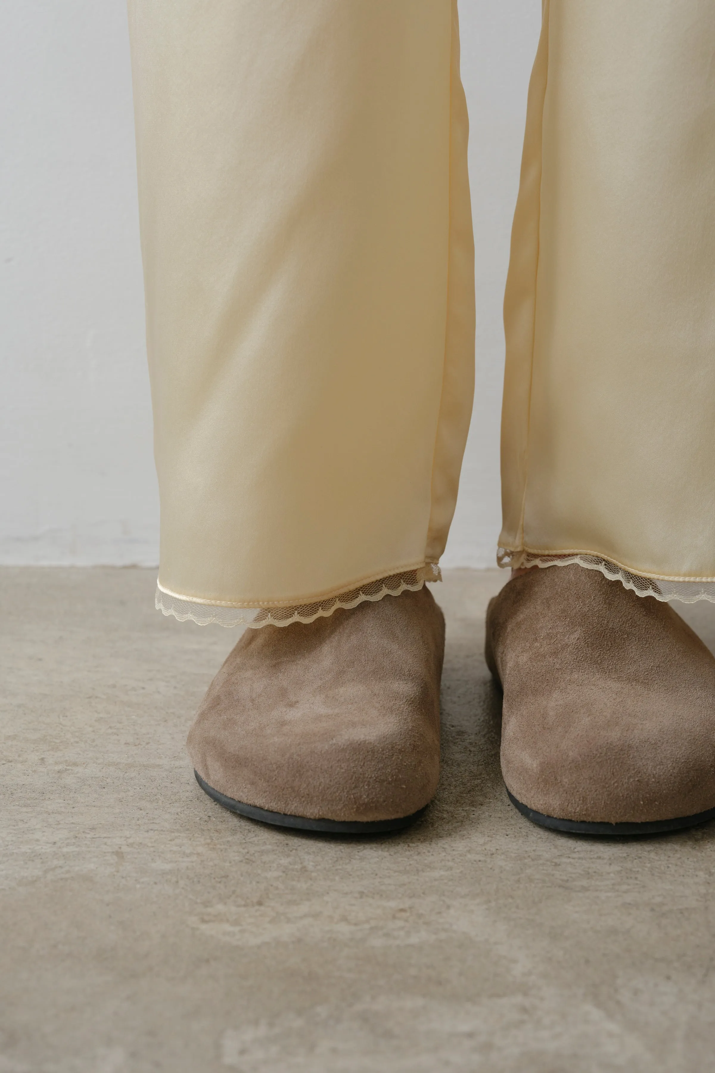 The Silk Lace Simple Pant sold by DONNI. product image thumbnail 5