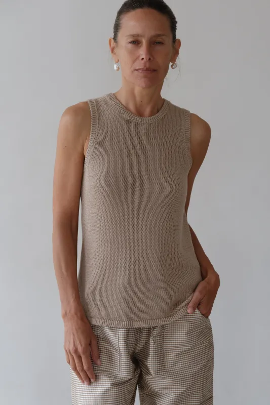 The Knit Shell sold by DONNI.