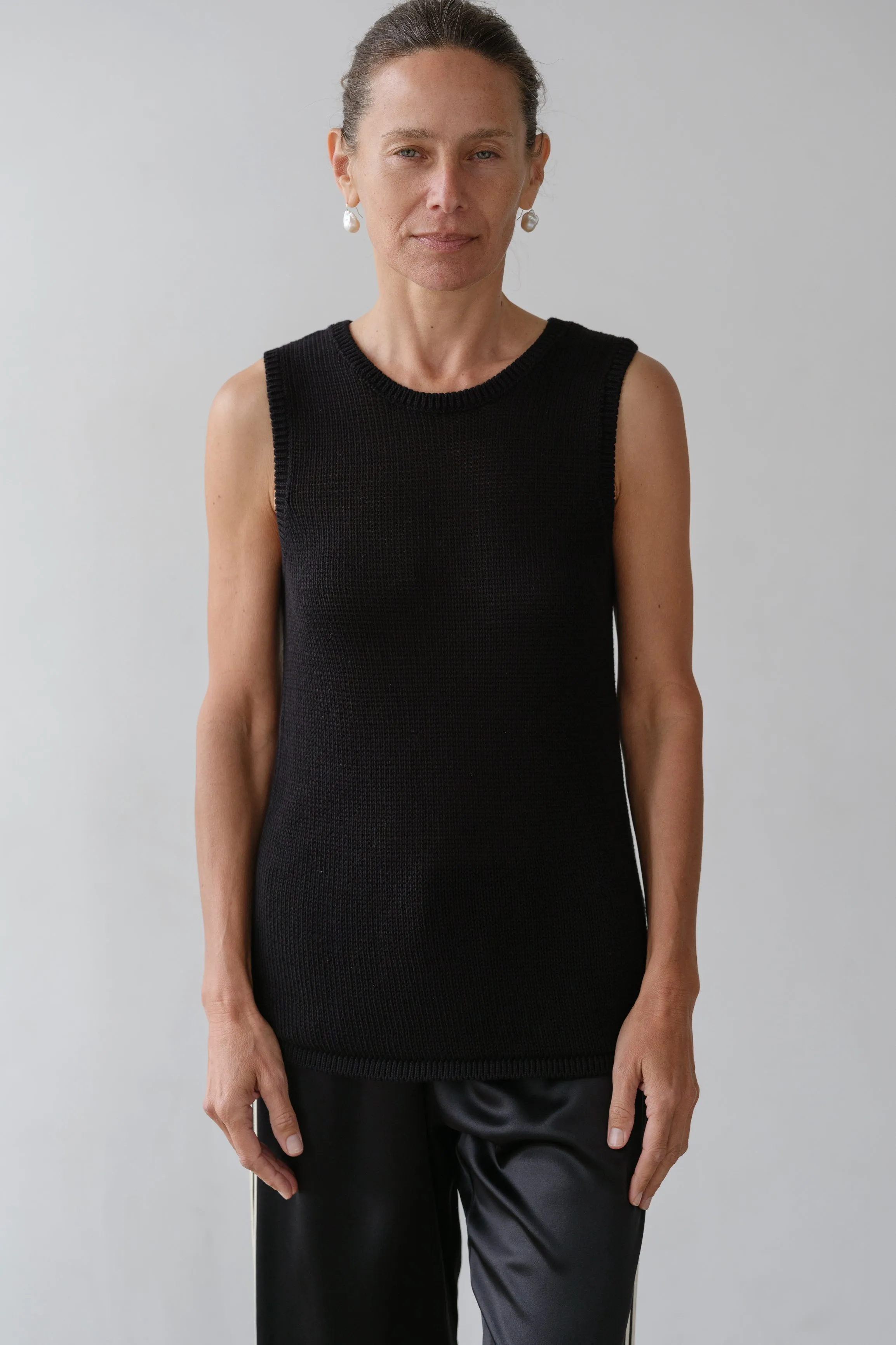 The Knit Shell sold by DONNI.