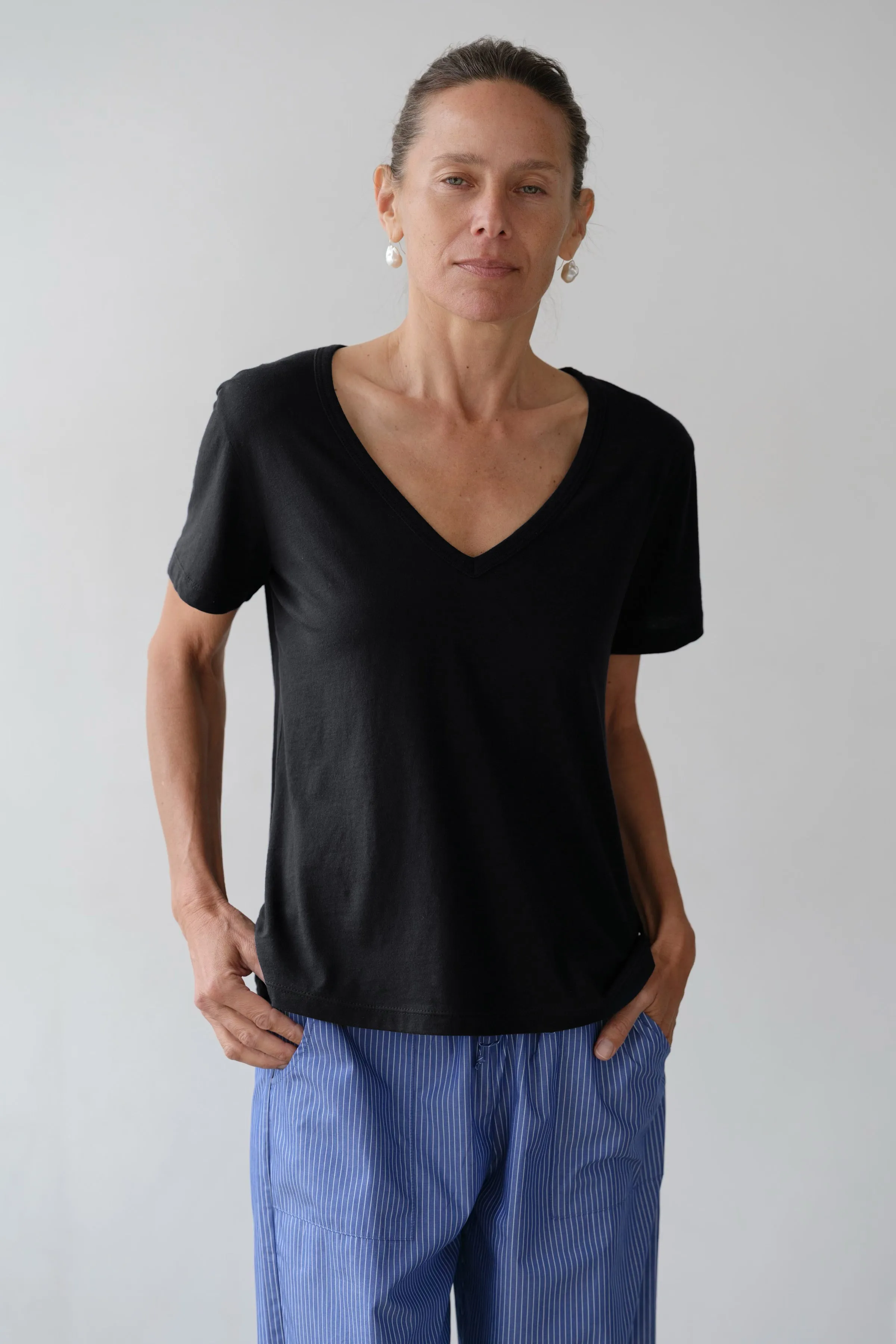 The Jersey Relaxed V-Neck sold by DONNI. product image thumbnail 3