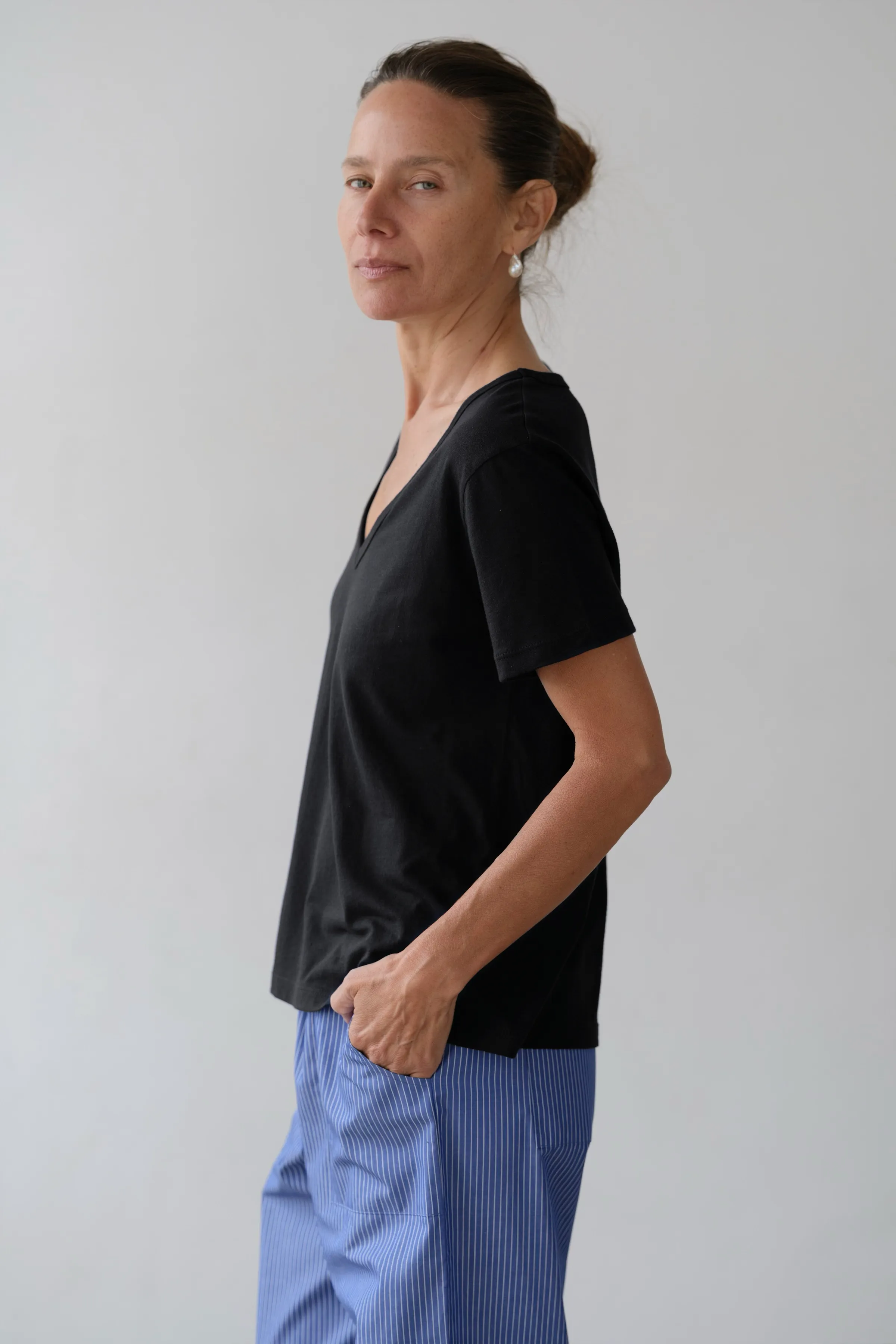 The Jersey Relaxed V-Neck sold by DONNI. product image thumbnail 4