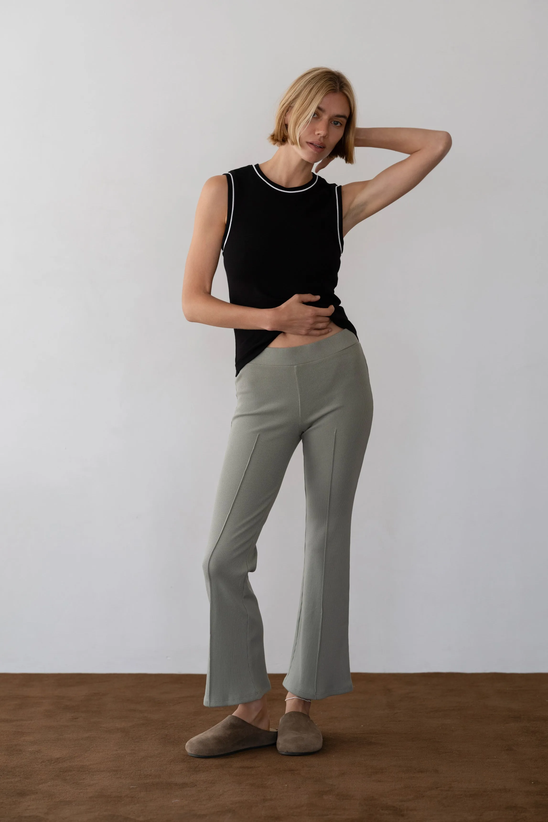 The Rib Kick Flare sold by DONNI. product image thumbnail 5