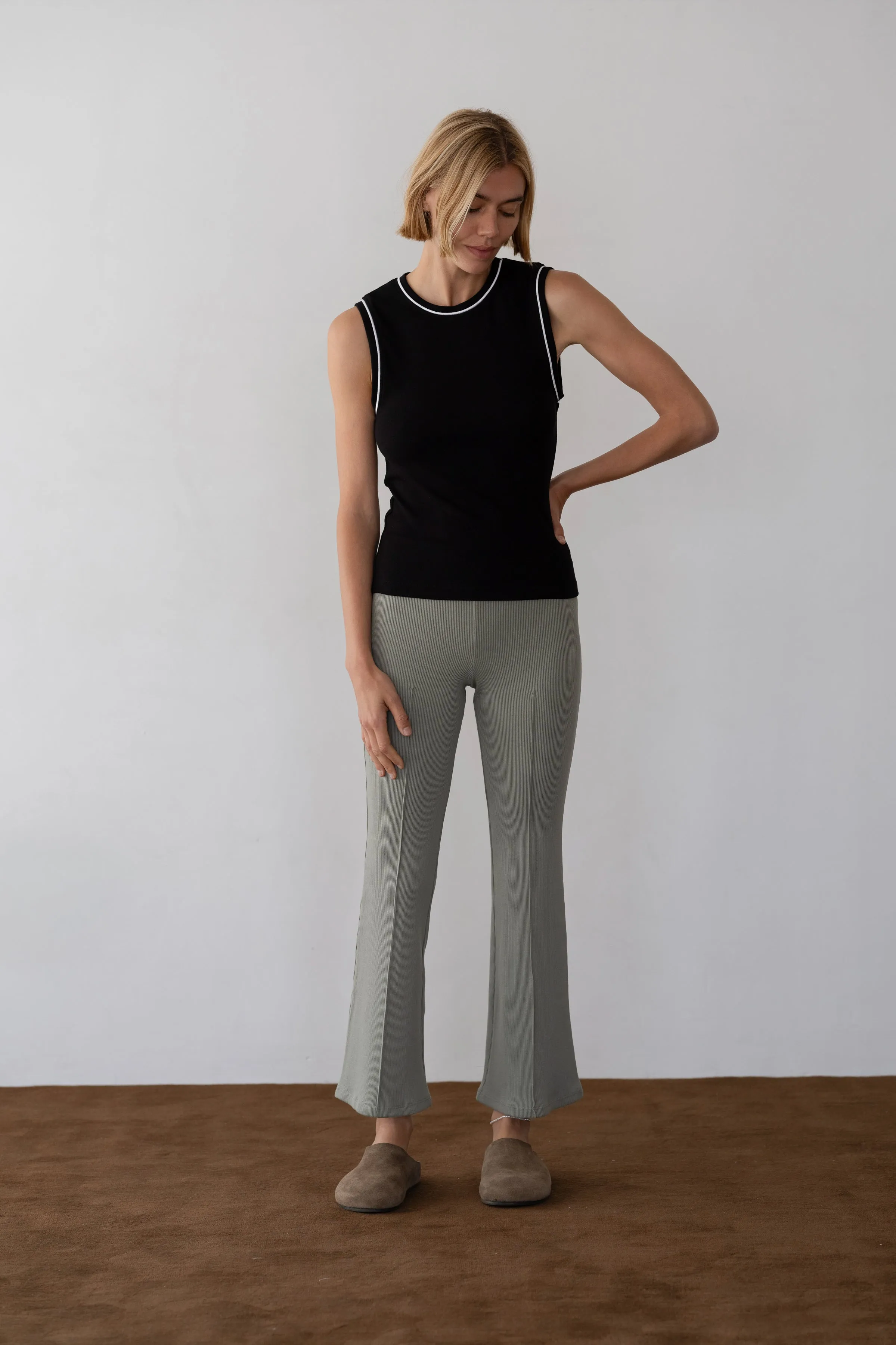 The Rib Kick Flare sold by DONNI. product image thumbnail 4