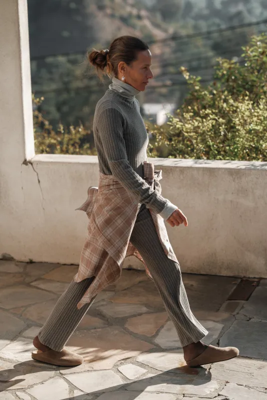 The Sweater Rib Kick Flare sold by DONNI.