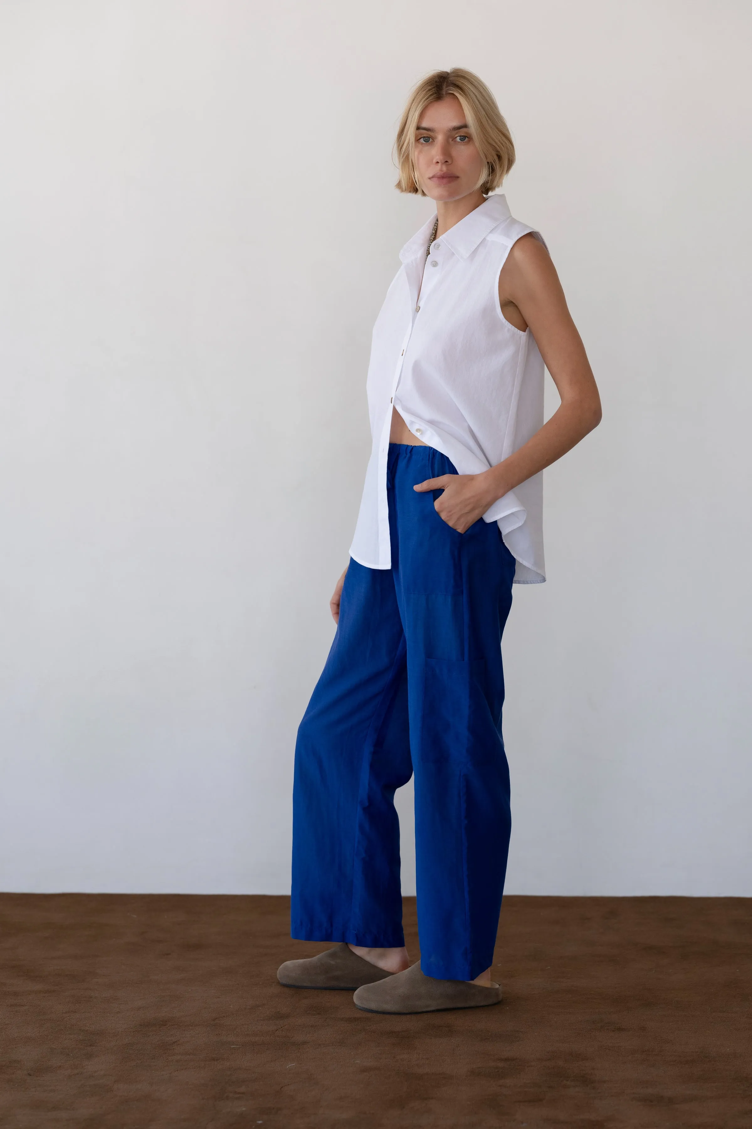 The Silk Cotton Sheer Cargo Pant sold by DONNI. product image thumbnail 4