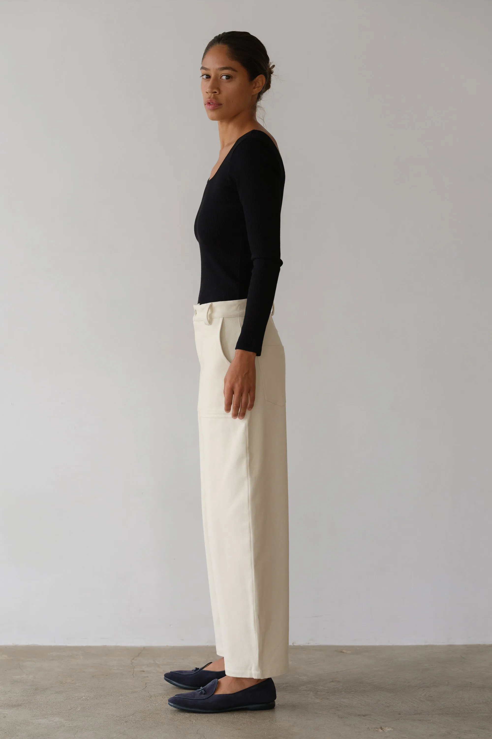 The Chino Barrel Pant sold by DONNI. product image thumbnail 5