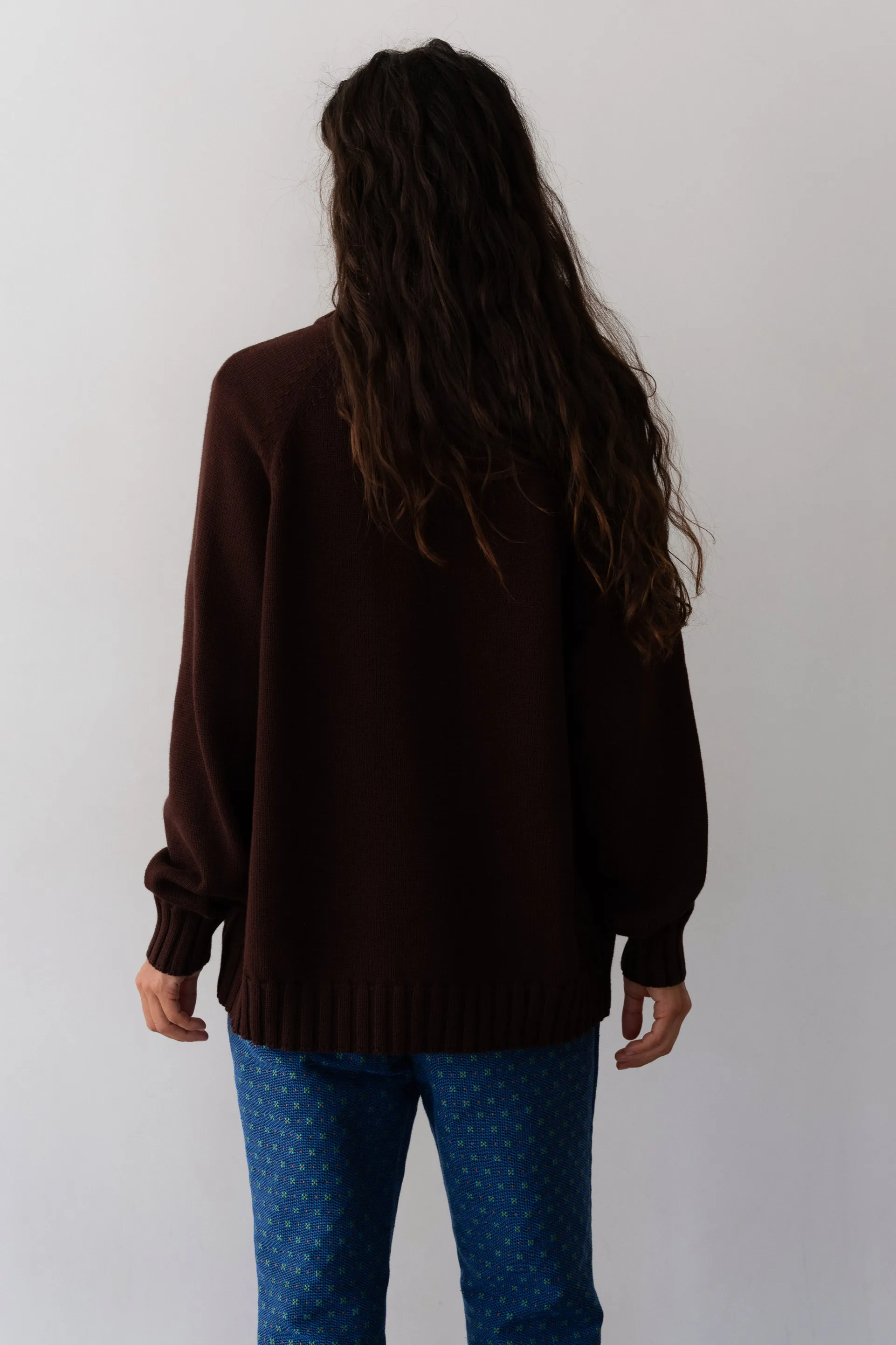 The Heavy Cotton Knit V-Neck Sweater sold by DONNI. product image thumbnail 4