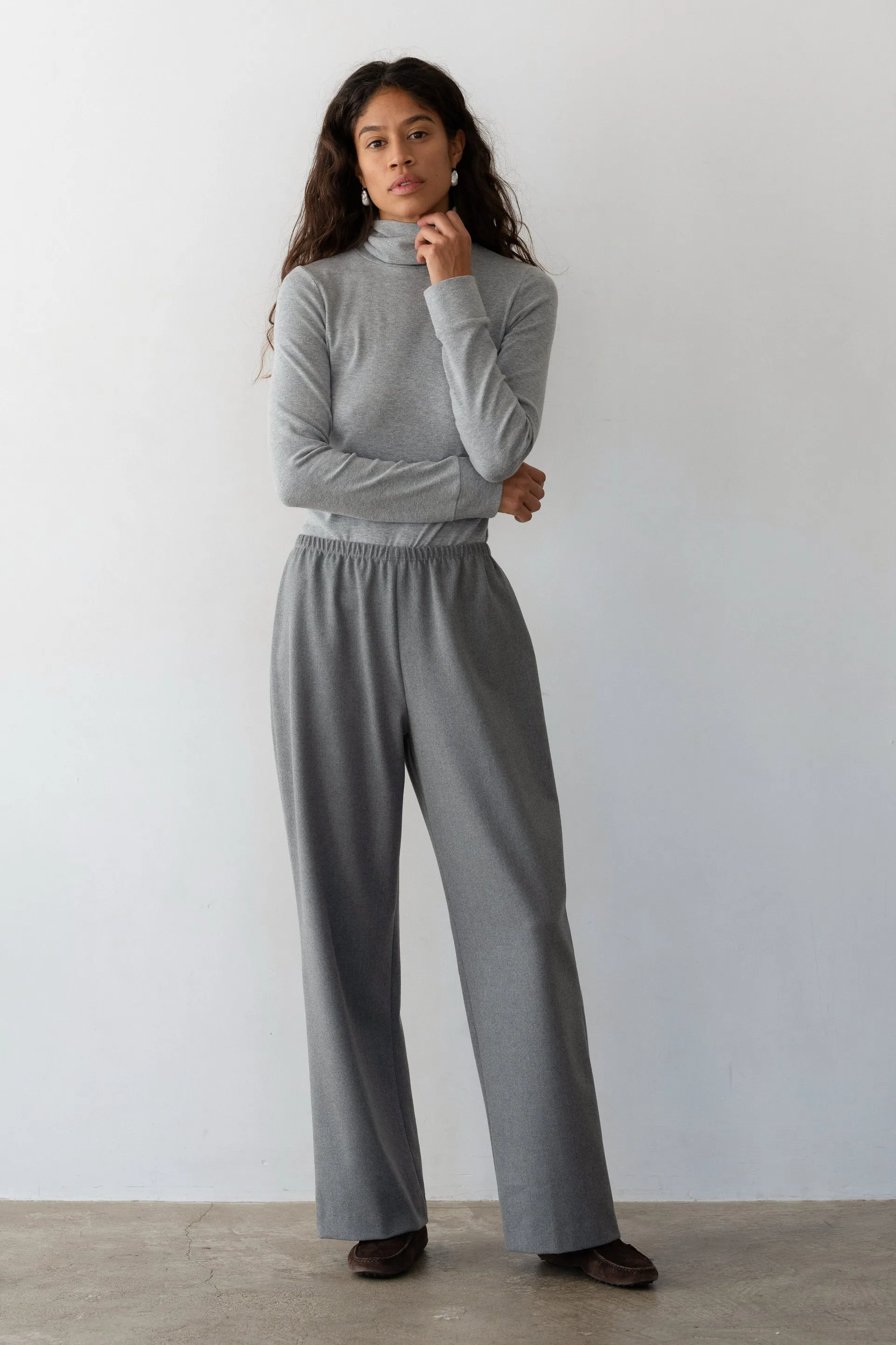 The Flannel Simple Pant sold by DONNI. product image thumbnail 5