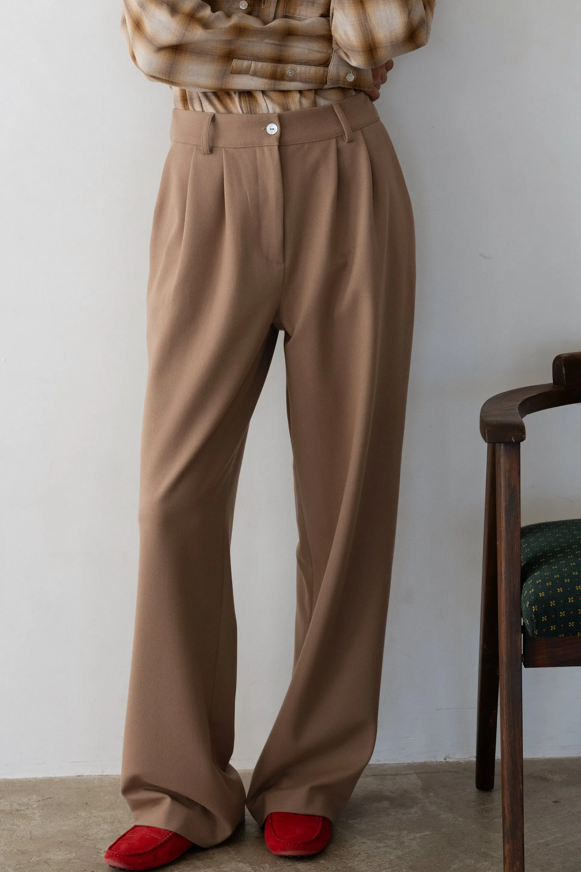 The Flannel Pleated Trouser sold by DONNI. product image thumbnail 3