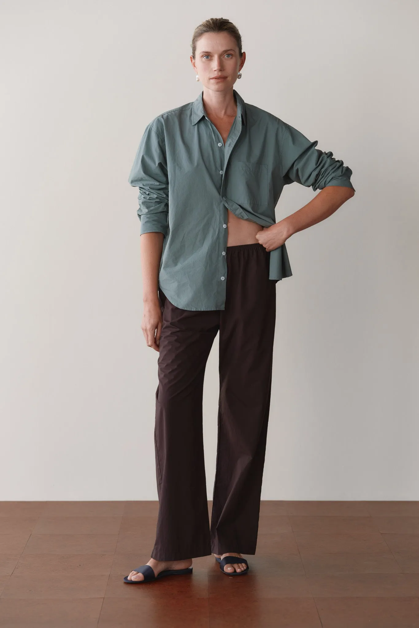 The Pop Simple Pant sold by DONNI. product image thumbnail 4