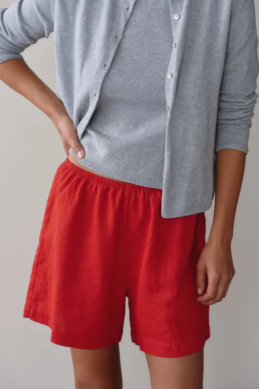 The Linen Short made by DONNI.