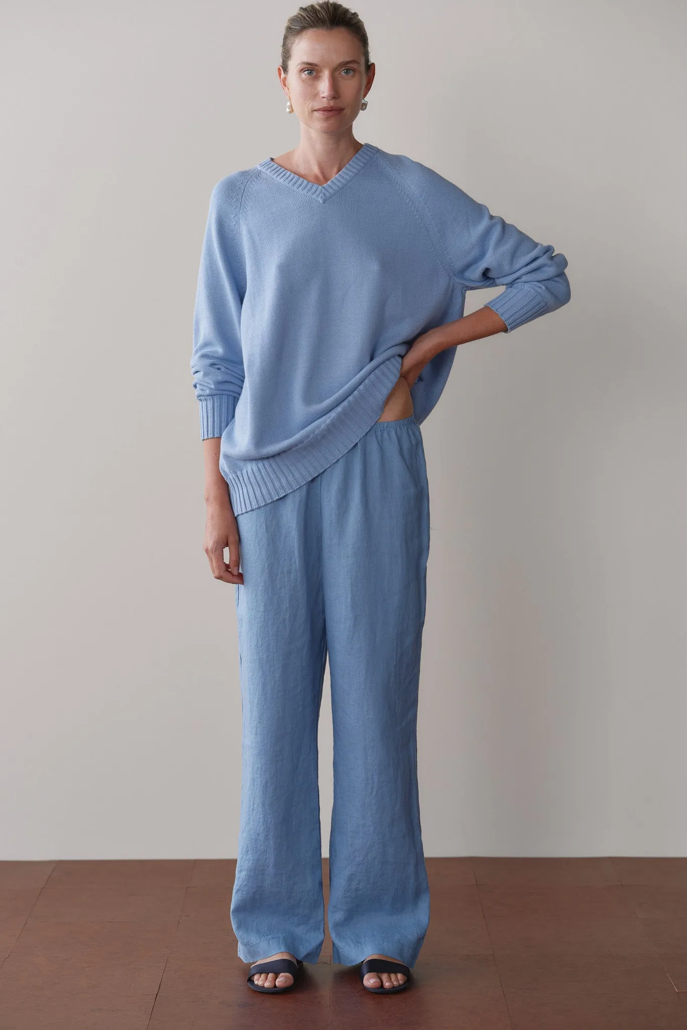 The Linen Simple Pant sold by DONNI. product image thumbnail 3