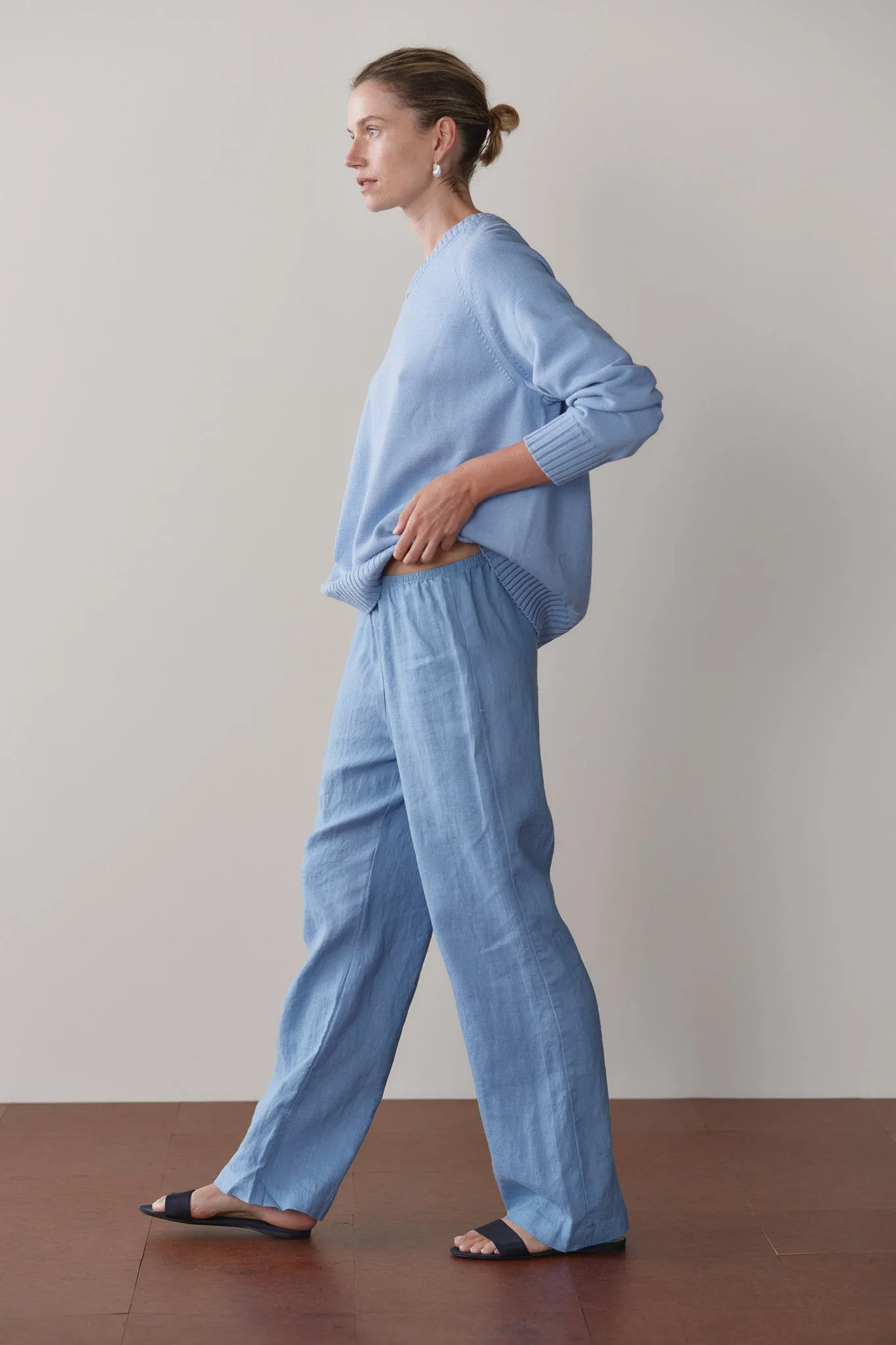 The Linen Simple Pant sold by DONNI. product image thumbnail 4