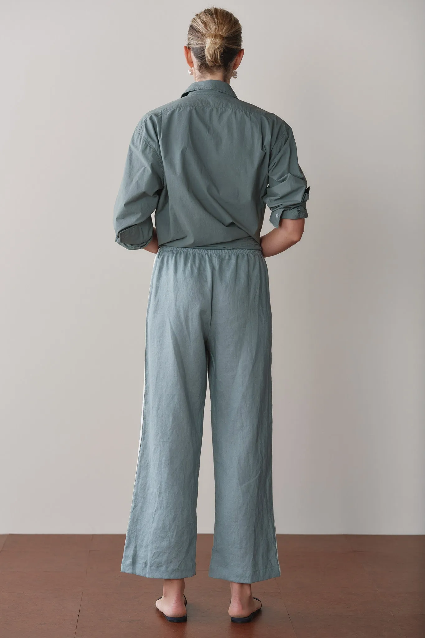 The Linen Crop Stripe Pant sold by DONNI. product image thumbnail 5