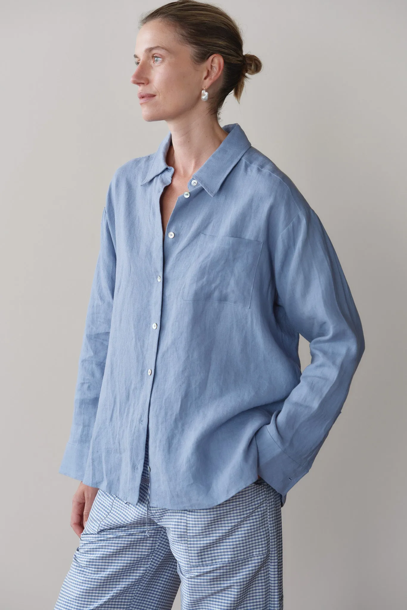 The Linen Relaxed Shirt sold by DONNI. product image thumbnail 5