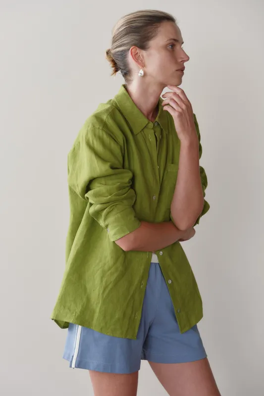 The Linen Relaxed Shirt made by DONNI.