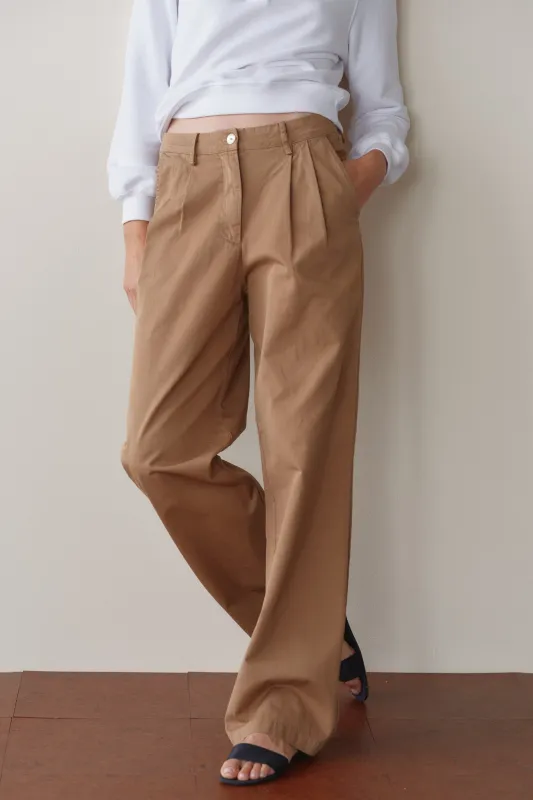 The Chino Pleated Trouser made by DONNI.