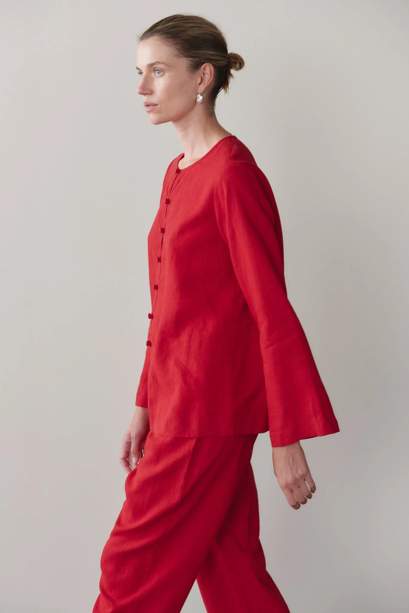 The Linen Loop Shirt sold by DONNI. product image thumbnail 5