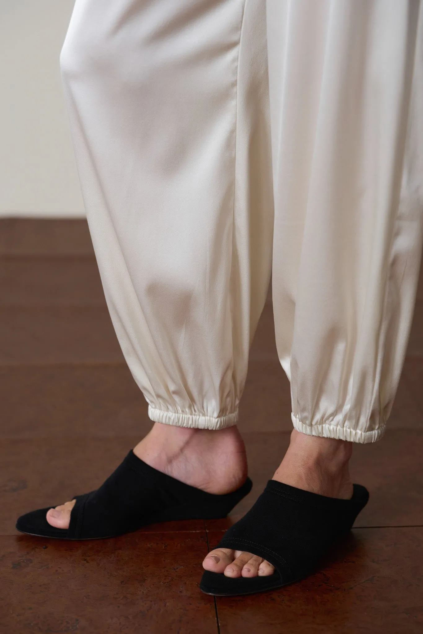 The Silk Balloon Pant sold by DONNI.
