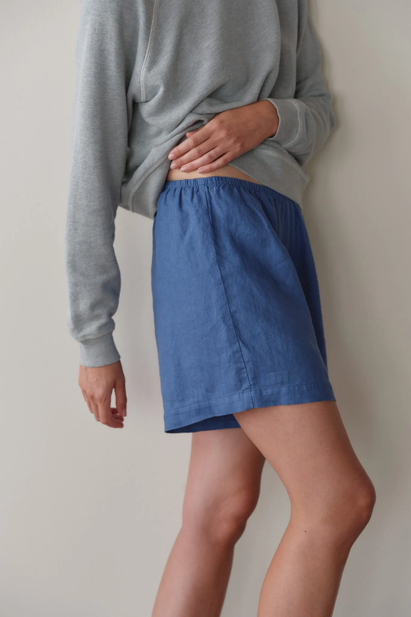 The Linen Short sold by DONNI.