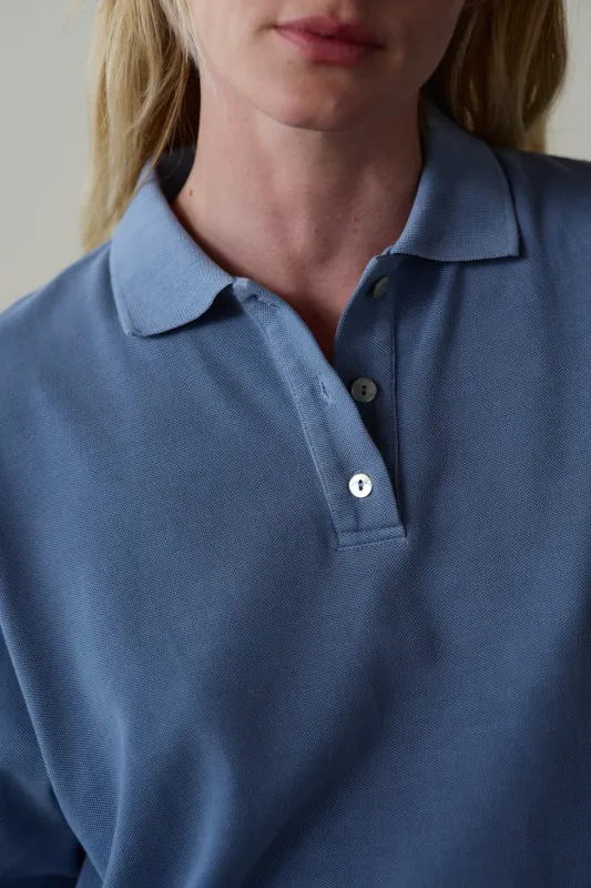 The Pique Longsleeve Polo made by DONNI.