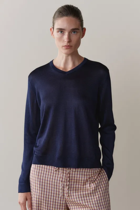 The Slinky V-Neck made by DONNI.