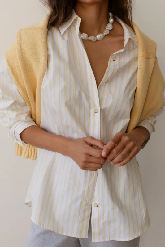 The Pop Button Down sold by DONNI.