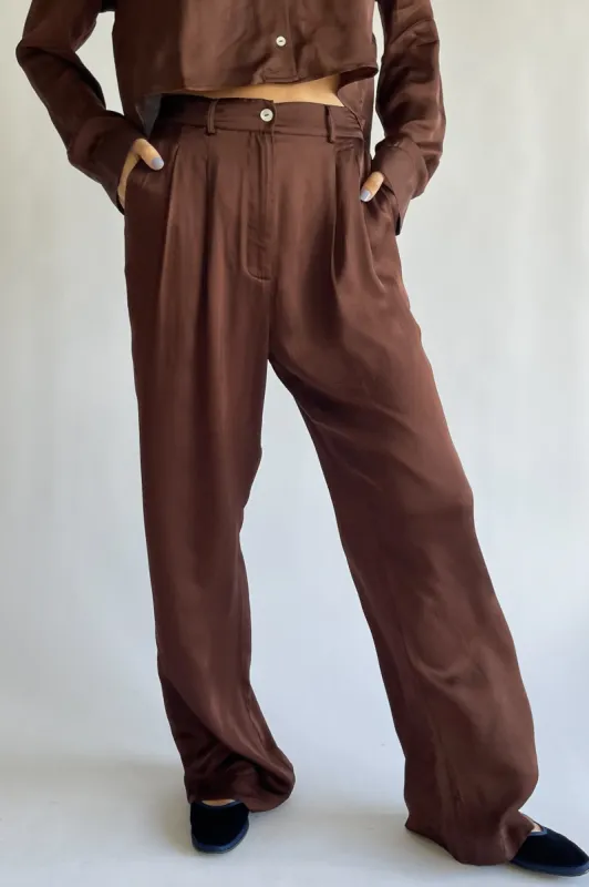 silky pleated trouser sold by DONNI.