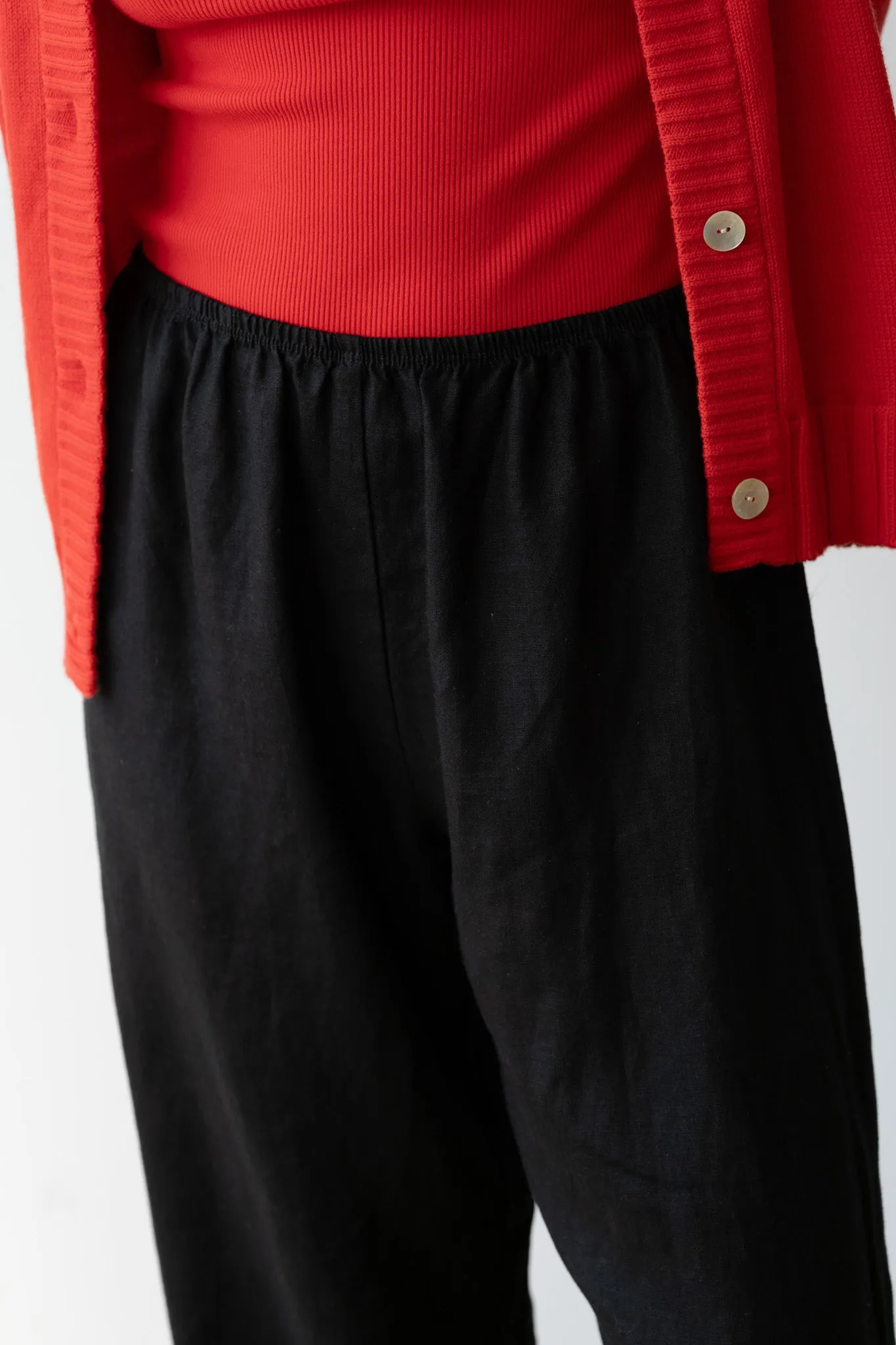 The Linen Simple Pant sold by DONNI. product image thumbnail 4