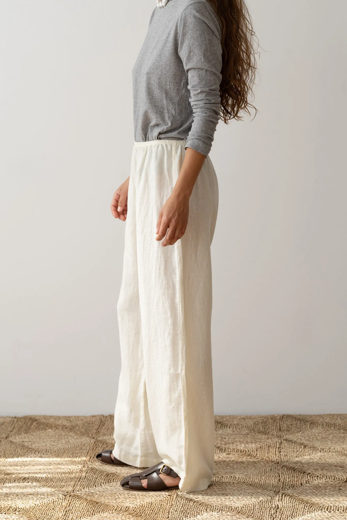 The Linen Simple Pant sold by DONNI. product image thumbnail 3