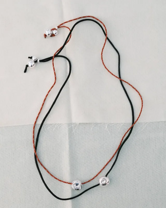Juno Necklace Black made by Rat & Boa