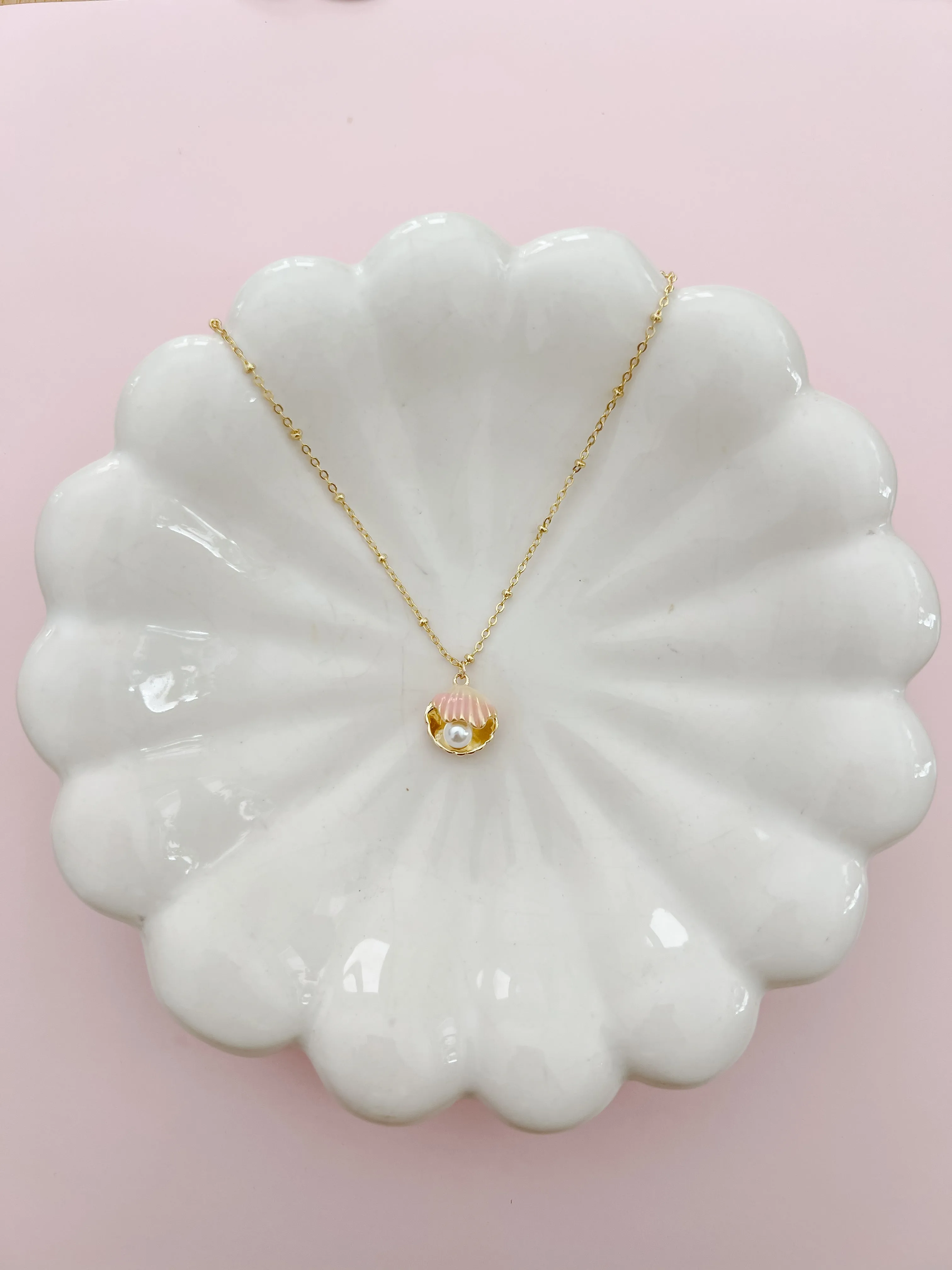 Peachy Pink Clam & Pearl Necklace sold by Mermaid & Me product image thumbnail 2